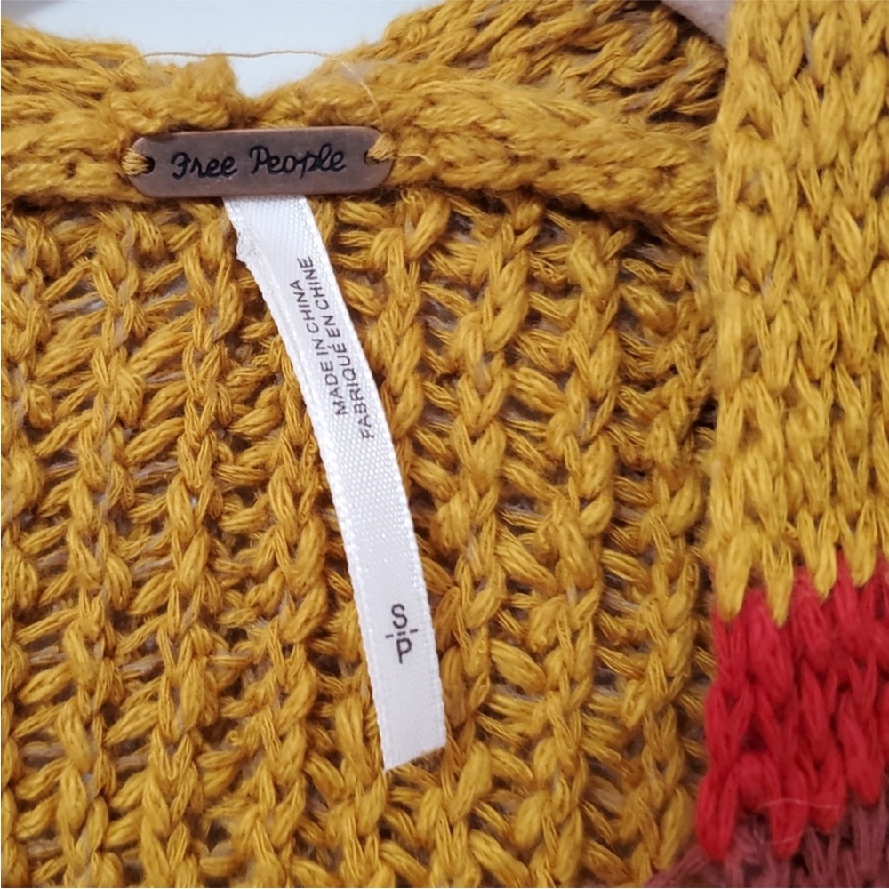 Free People Winding Road Long Sweater in Excellent Condotion - Picture 4 of 4
